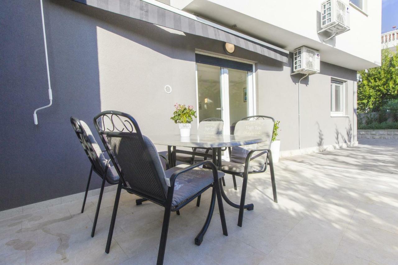 Luka Apartma Vodice